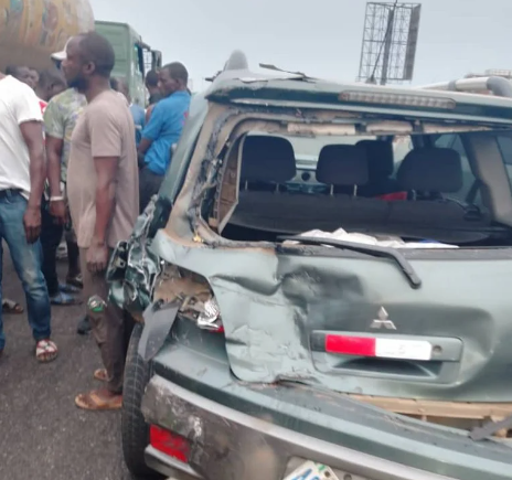 One dead as tanker and car crash on the Lagos-Ibadan expressway