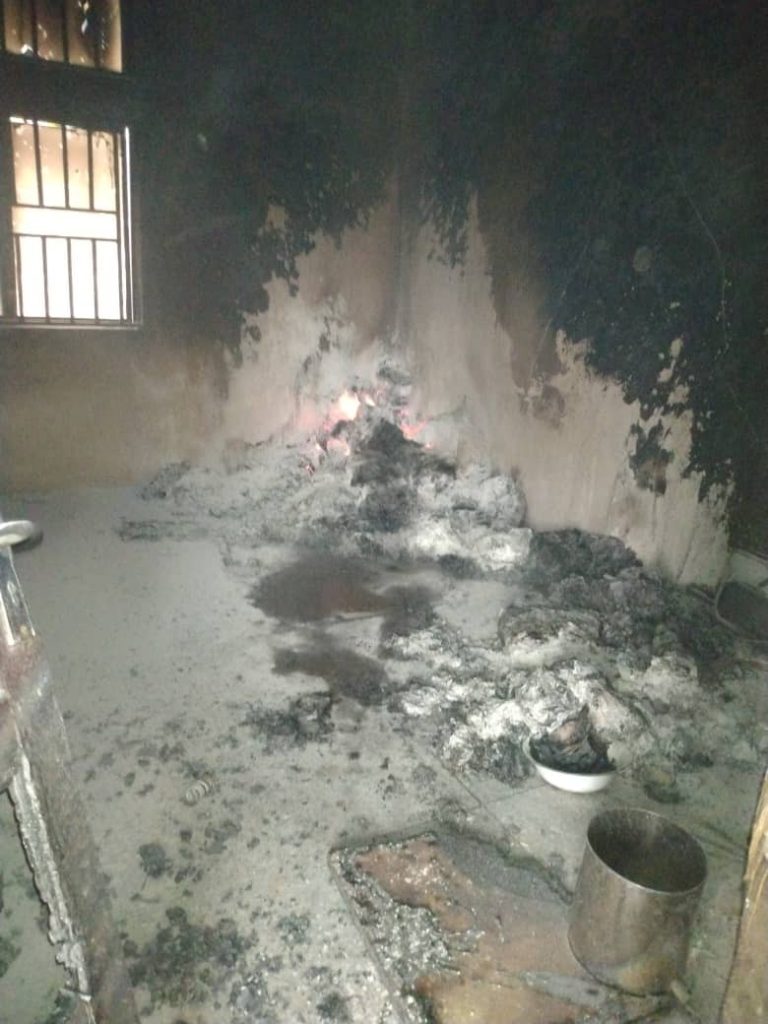 Gunmen set ablaze Imo high court, destroy files 