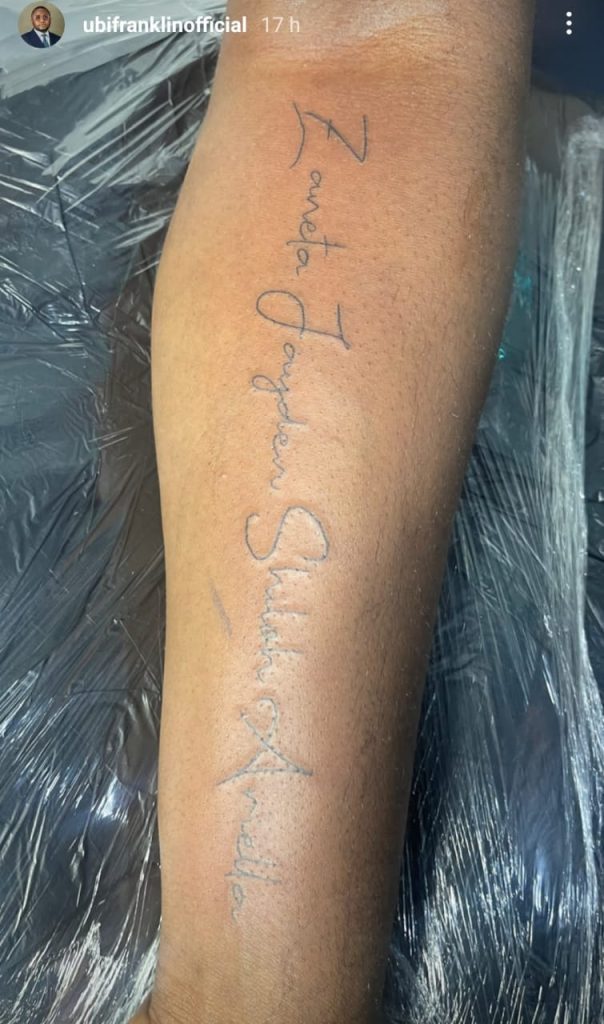 Music executive, Ubi Franklin, tattoos names of his four children on his hand (photo)